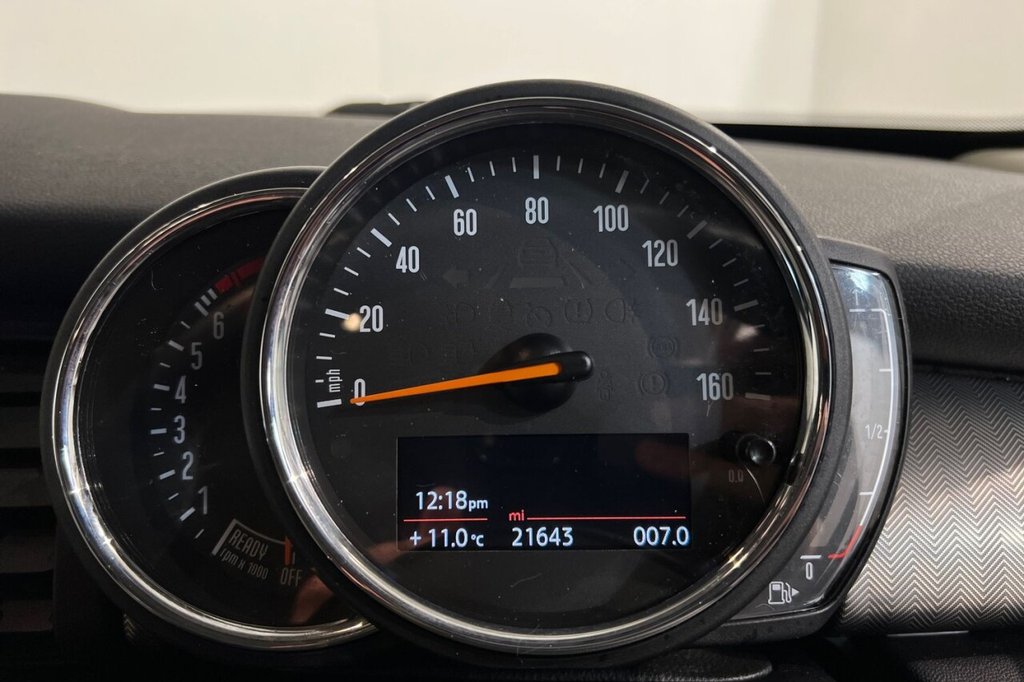Used MINI Hatch 2019 for sale - 76950332: Photo 15
