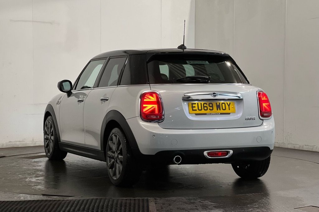 Used MINI Hatch 2019 for sale - 76950332: Photo 19