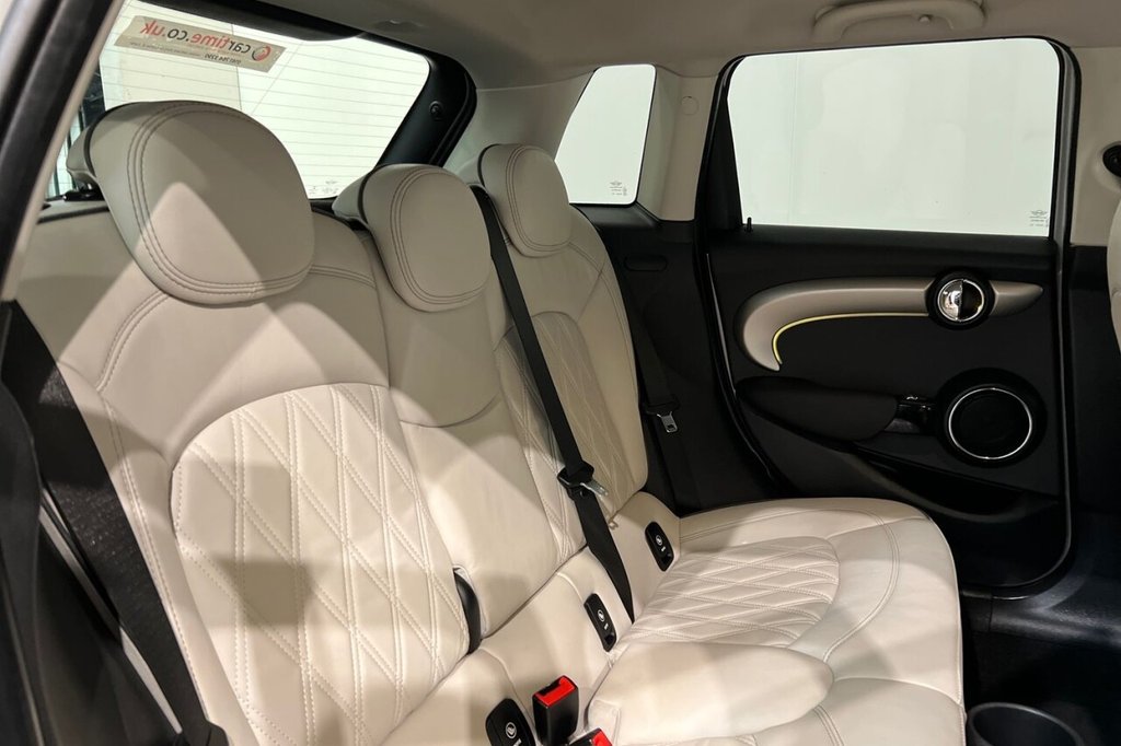 Used MINI Hatch 2019 for sale - 76950332: Photo 22