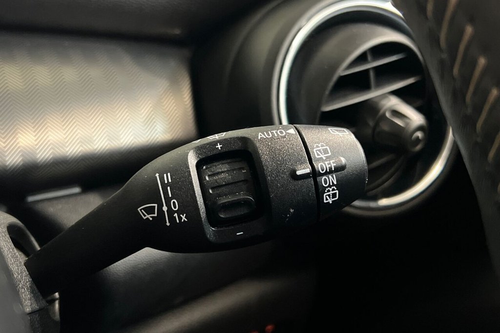 Used MINI Hatch 2019 for sale - 76950332: Photo 27