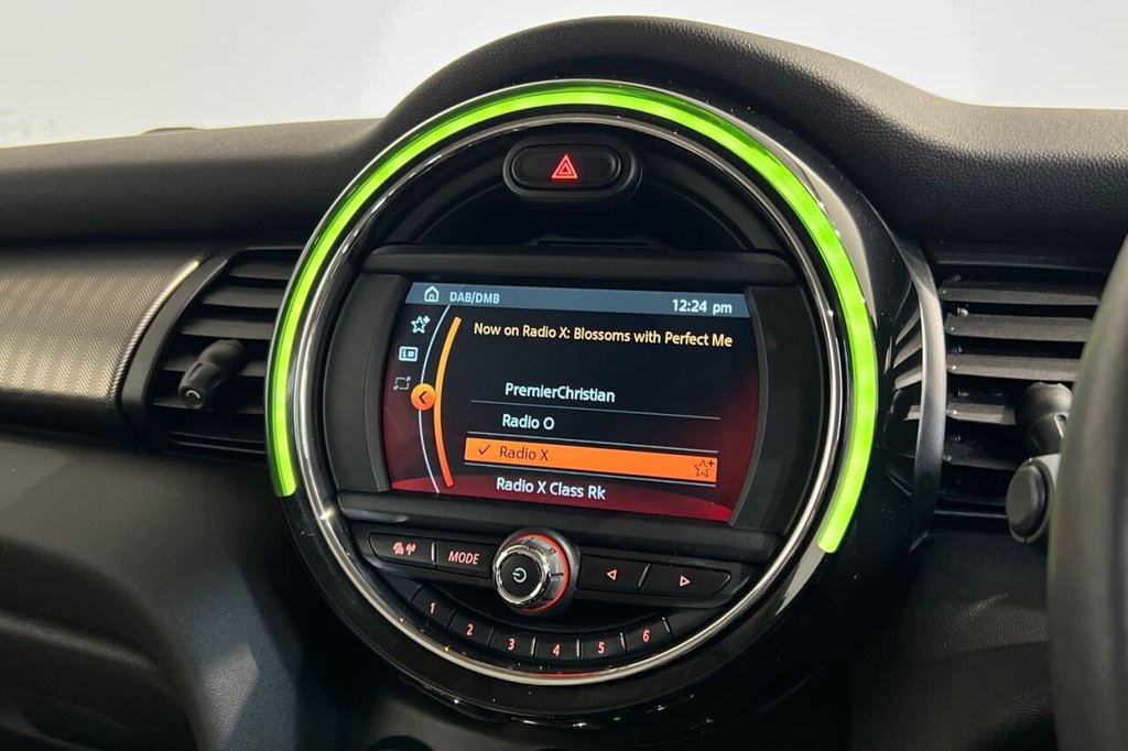 Used MINI Hatch 2019 for sale - 76950332: Photo 30