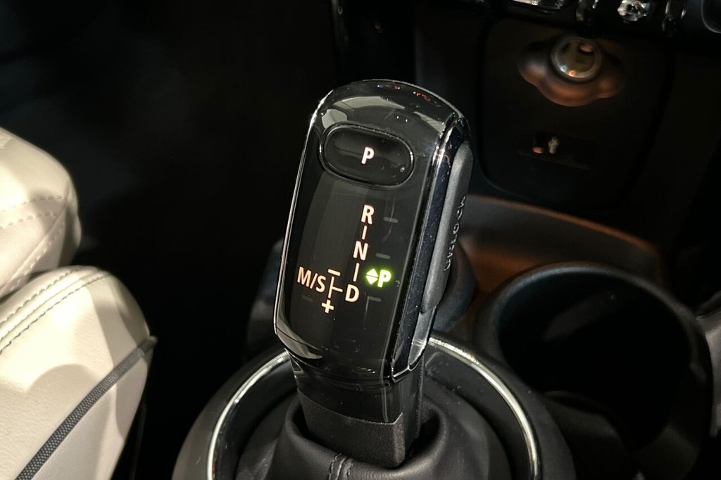 Used MINI Hatch 2019 for sale - 76950332: Photo 35