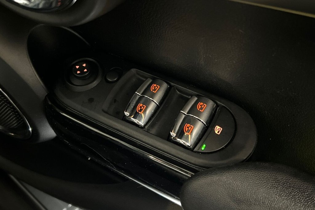 Used MINI Hatch 2019 for sale - 76950332: Photo 40