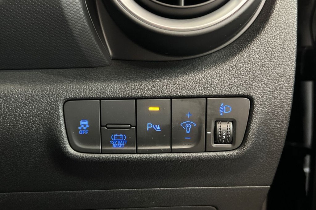 Used Hyundai KONA 2021 for sale - 76950353: Photo 38