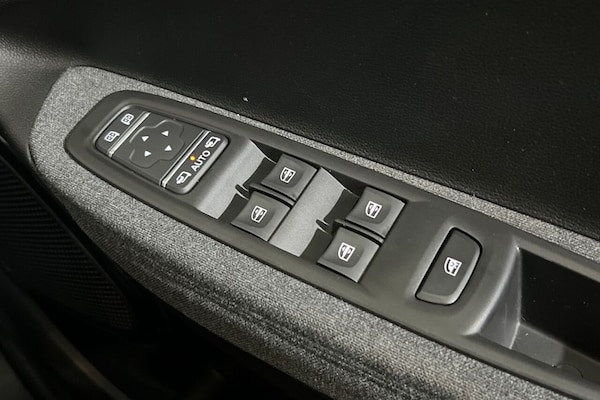 Used Renault Zoe 2021 for sale - 76147535: Photo 38