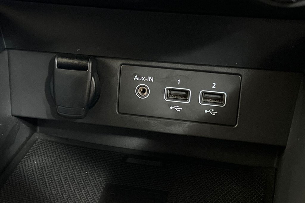 Used Renault Clio 2019 for sale - 76710744: Photo 32