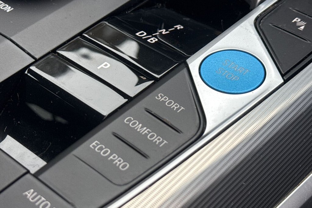 Used BMW i4 2024 for sale - 78016865: Photo 25