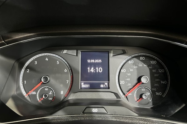 Used Volkswagen T-Roc 2018 for sale - 76118563: Photo 15