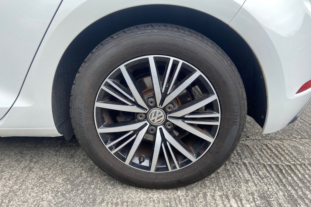 Used Volkswagen Golf 2018 for sale - 76229103: Photo 31