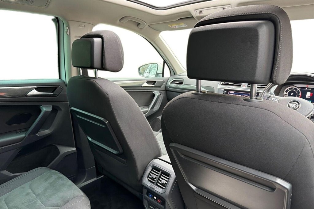 Used Volkswagen Tiguan 2018 for sale - 77621314: Photo 10