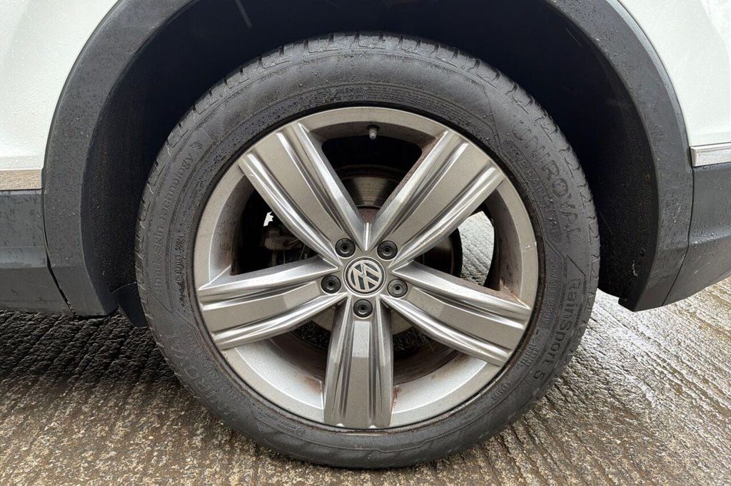 Used Volkswagen Tiguan 2018 for sale - 77621314: Photo 32
