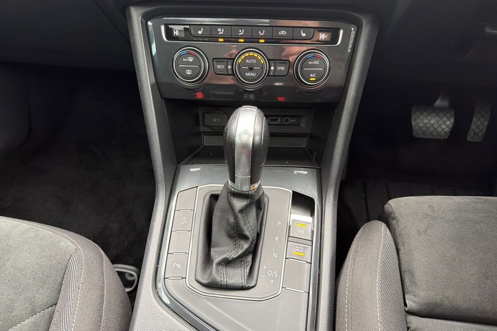 Used Volkswagen Tiguan 2018 for sale - 77621314: Photo 44