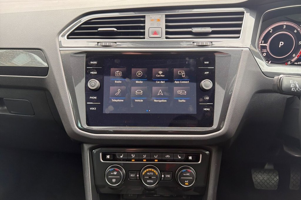 Used Volkswagen Tiguan 2018 for sale - 77621314: Photo 45