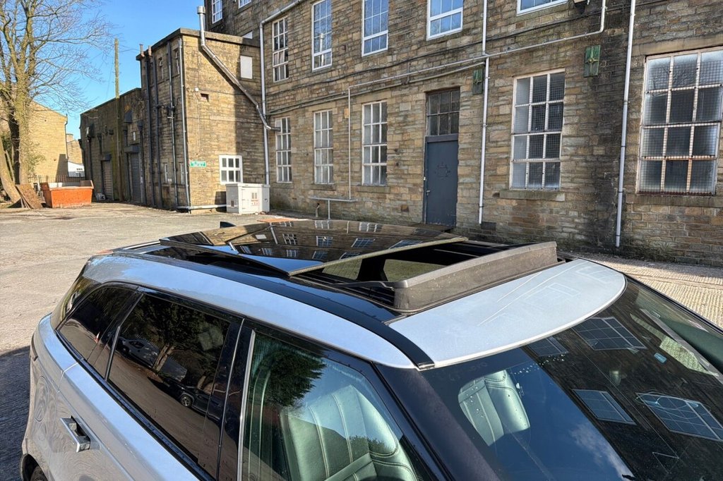 Used Land Rover Range Rover Velar 2019 for sale - 77547509: Photo 16