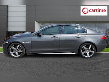 Used Jaguar XE 2018 for sale - 75306639: Photo