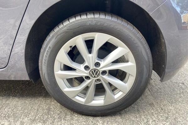 Used Volkswagen Polo 2021 for sale - 74600995: Photo 32