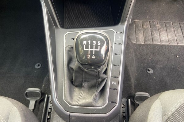 Used Volkswagen Polo 2021 for sale - 74600995: Photo 40