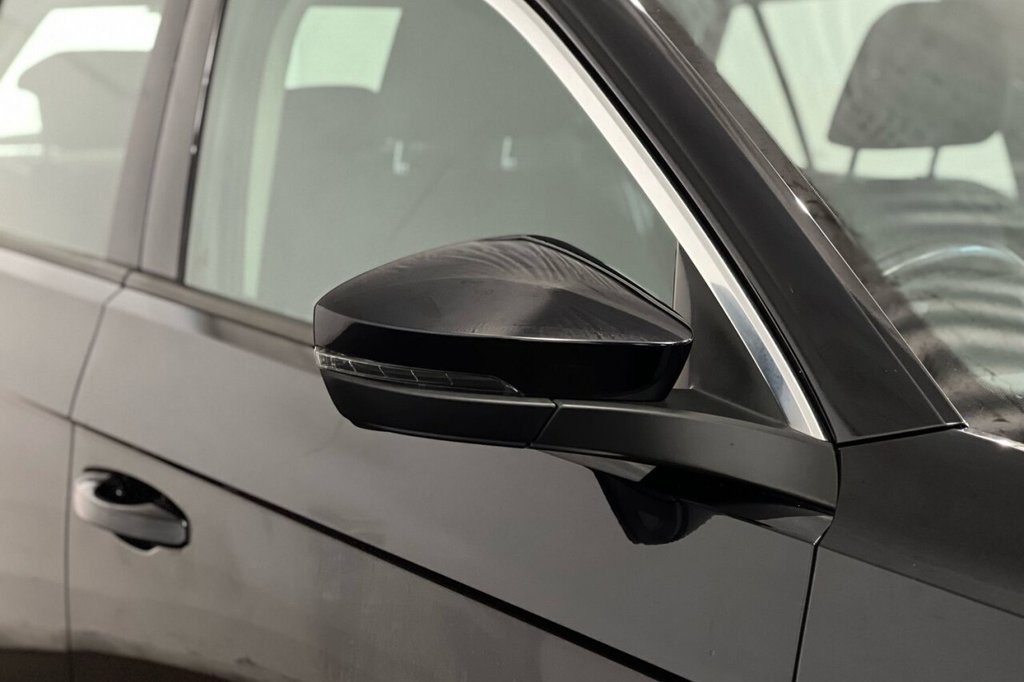 Used Volkswagen T-Roc 2018 for sale - 76535410: Photo 17