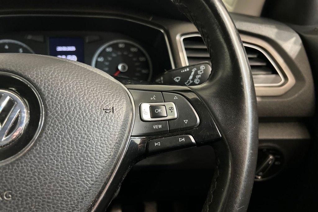 Used Volkswagen T-Roc 2018 for sale - 76535410: Photo 25