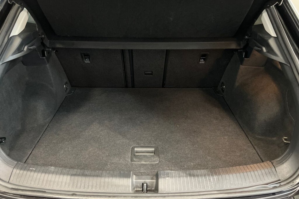 Used Volkswagen T-Roc 2018 for sale - 76535410: Photo 40