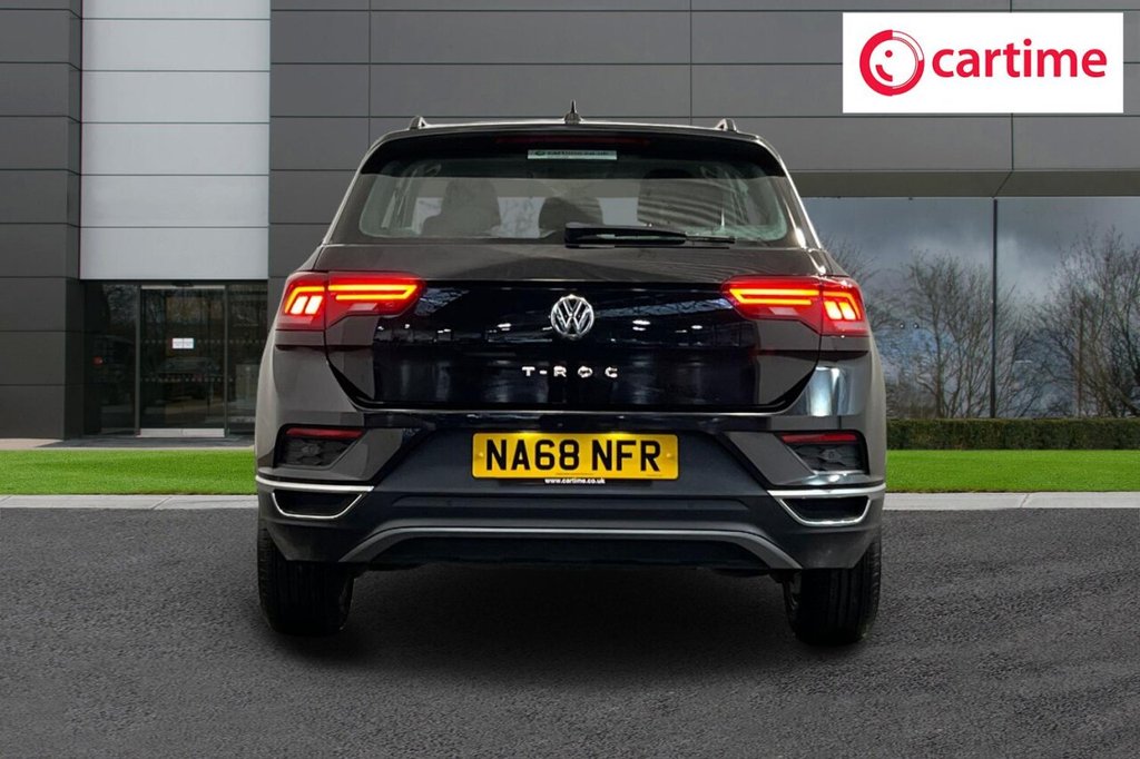 Used Volkswagen T-Roc 2018 for sale - 76535410: Photo 6