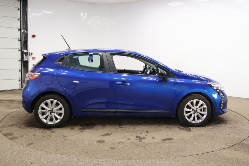 Used Renault Clio 2025 for sale - 77655462: Photo 6