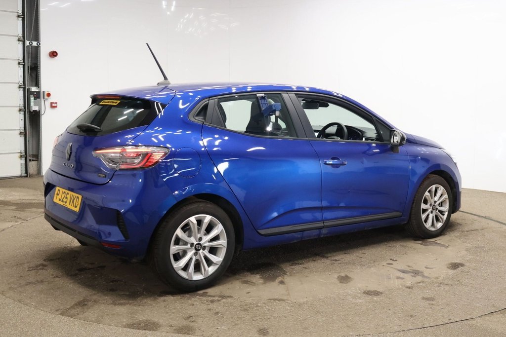 Used Renault Clio 2025 for sale - 77655462: Photo 7