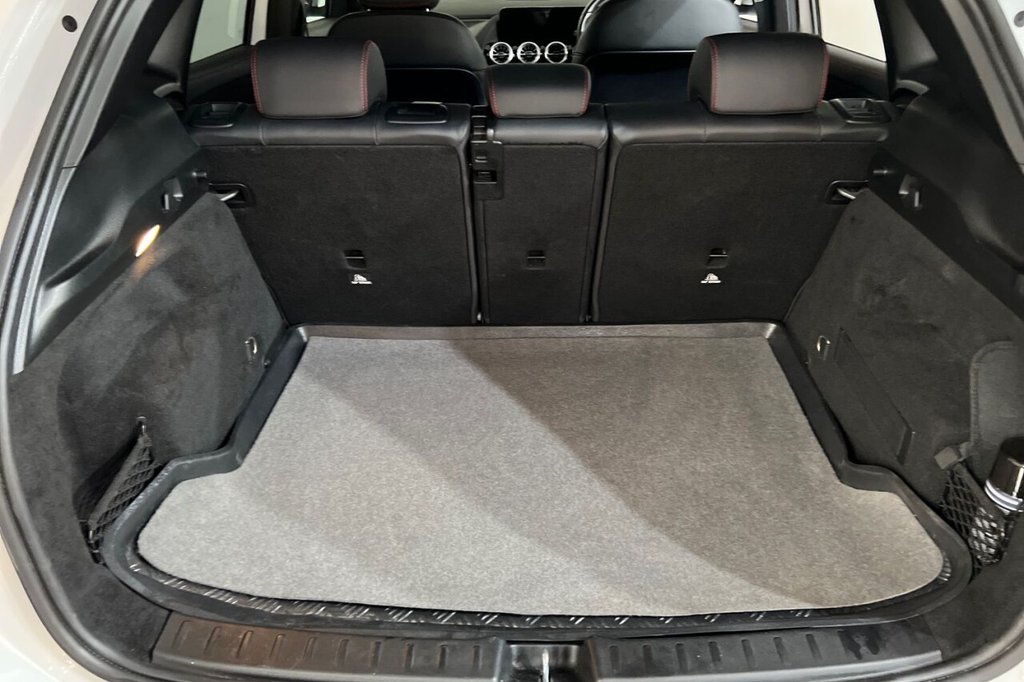 Used Mercedes-Benz GLA 2023 for sale - 76162936: Photo 39