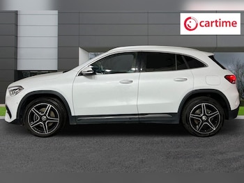Used Mercedes-Benz GLA 2023 for sale - 76162936: Photo 3