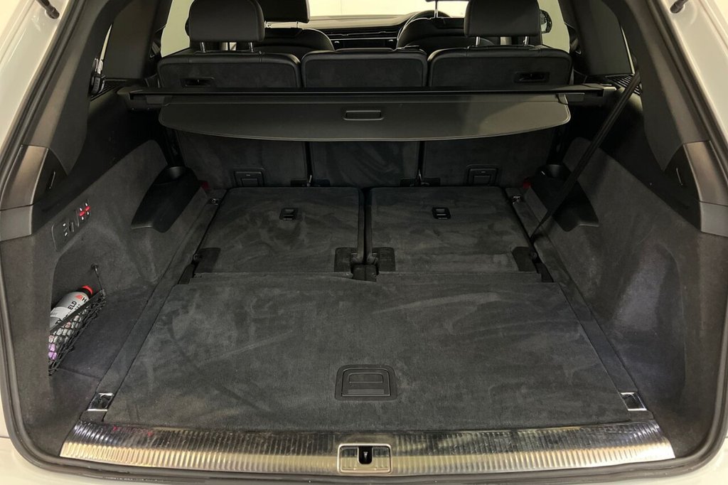 Used Audi Q7 2023 for sale - 77293223: Photo 44