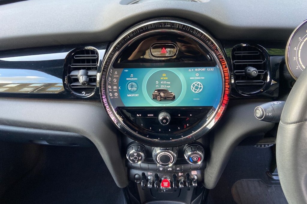 Used MINI Hatch 2022 for sale - 76454240: Photo 45