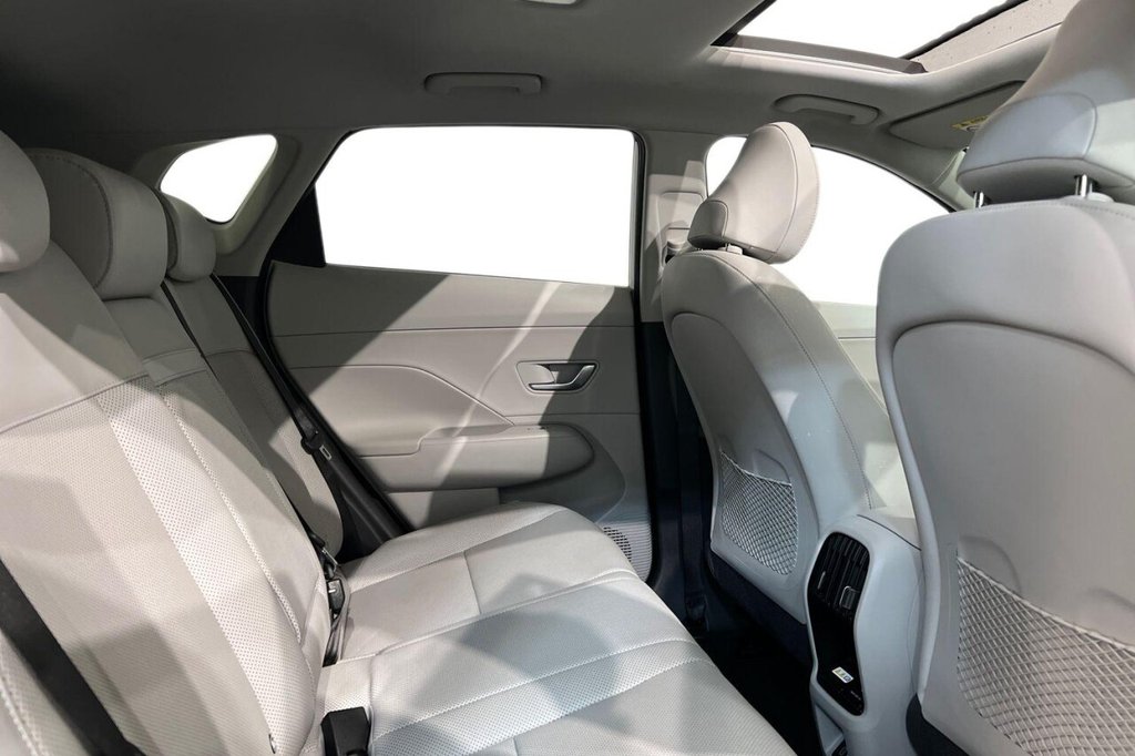 Used Hyundai KONA 2023 for sale - 77121397: Photo 10