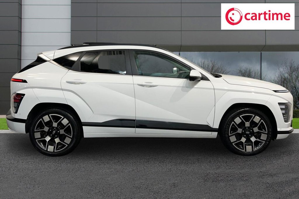 Used Hyundai KONA 2023 for sale - 77121397: Photo 2