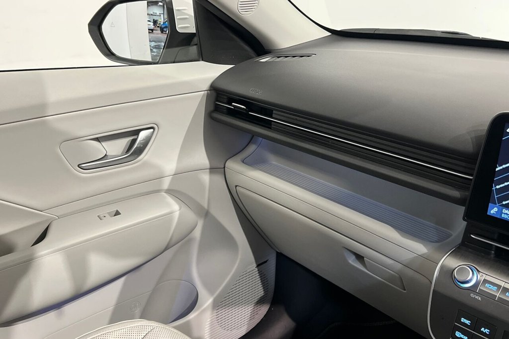 Used Hyundai KONA 2023 for sale - 77121397: Photo 37