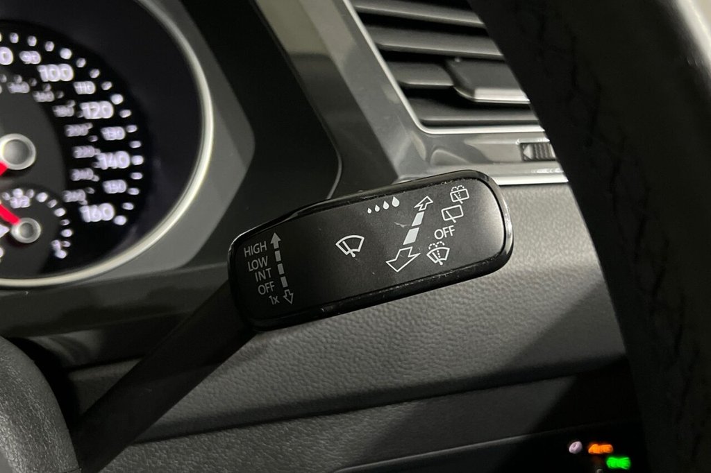 Used Volkswagen Tiguan 2021 for sale - 77451725: Photo 30