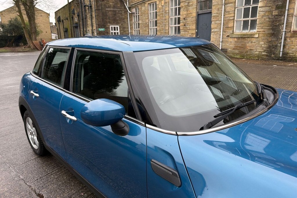 Used MINI Hatch 2023 for sale - 77408704: Photo 16