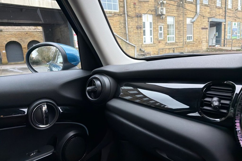 Used MINI Hatch 2023 for sale - 77408704: Photo 44