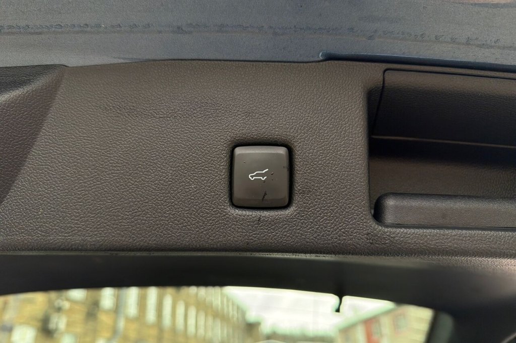 Used Ford Kuga 2023 for sale - 77655471: Photo 32