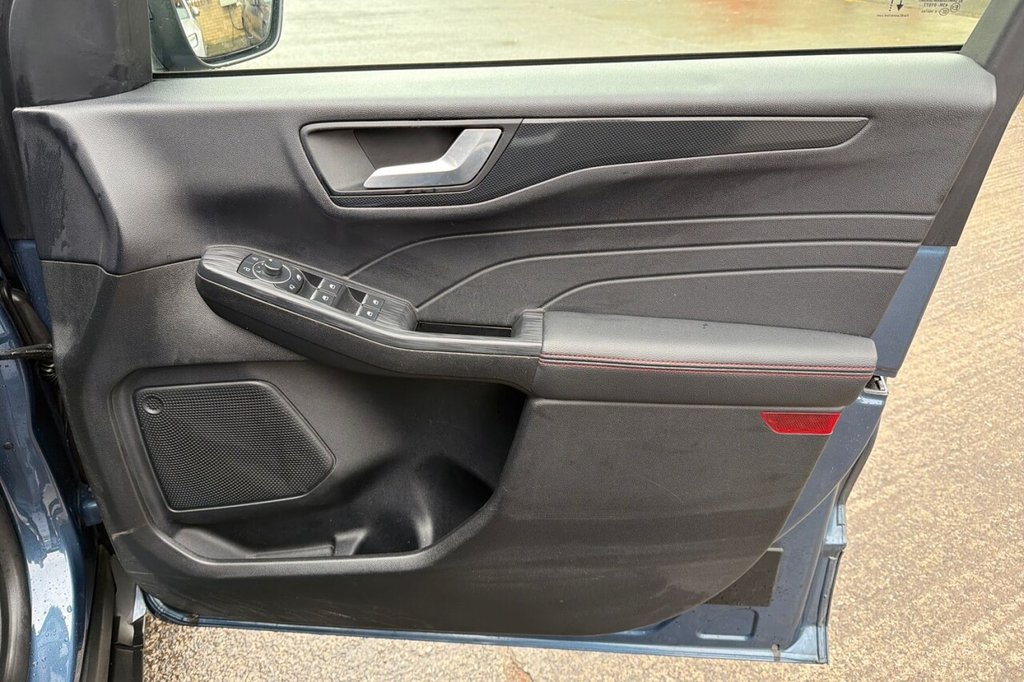 Used Ford Kuga 2023 for sale - 77655471: Photo 43