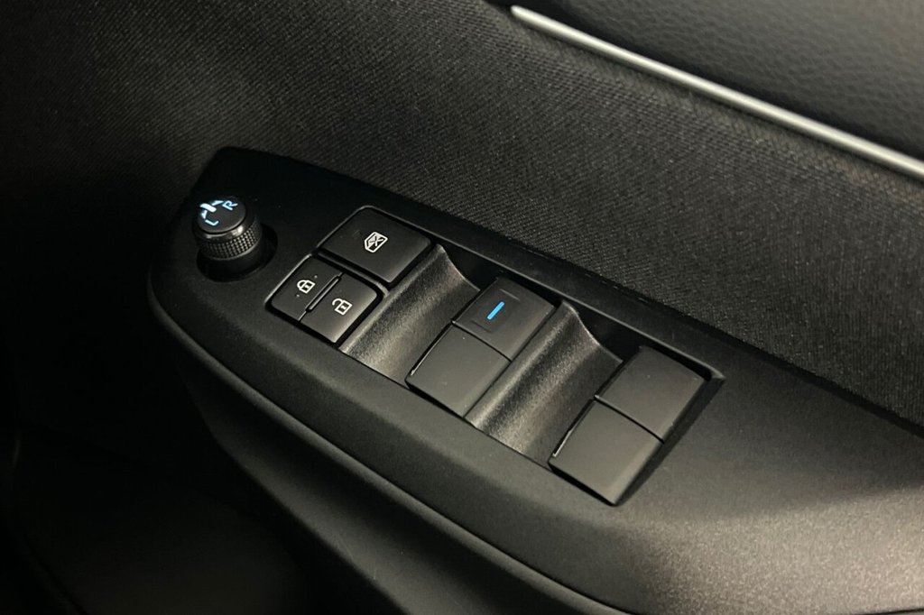 Used Toyota Yaris 2022 for sale - 78029944: Photo 37