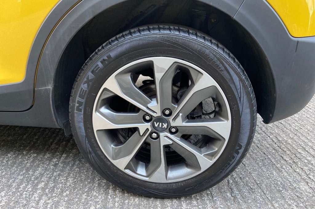 Used Kia Stonic 2019 for sale - 76395669: Photo 33