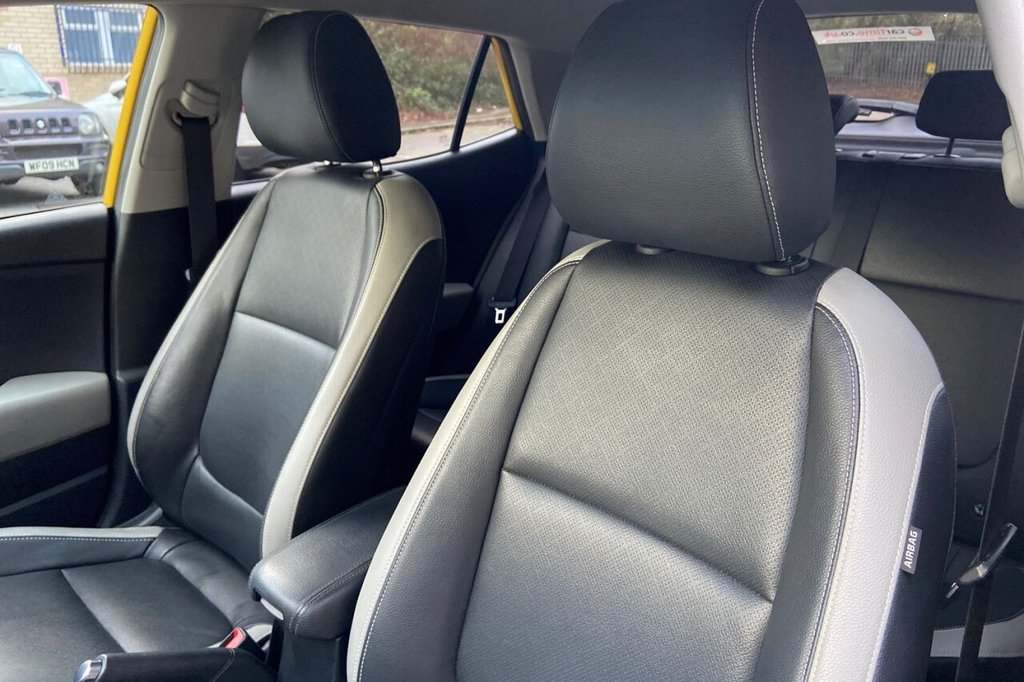 Used Kia Stonic 2019 for sale - 76395669: Photo 34