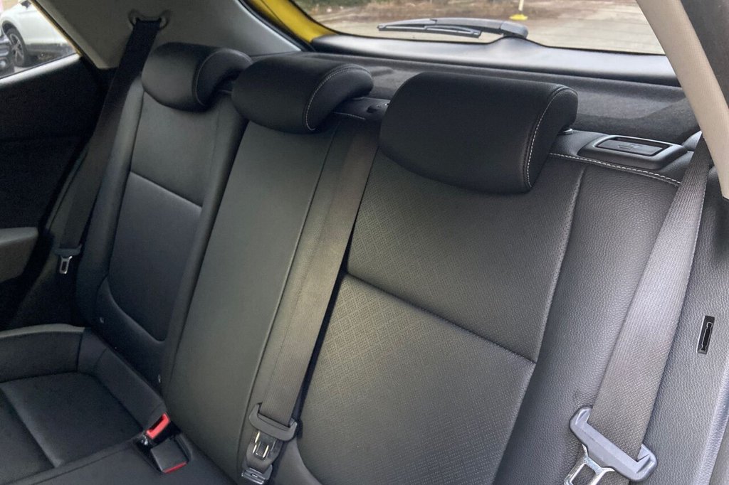 Used Kia Stonic 2019 for sale - 76395669: Photo 36