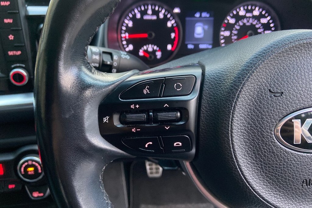 Used Kia Stonic 2019 for sale - 76395669: Photo 40