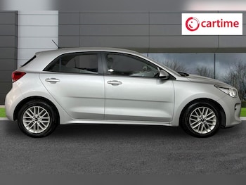 Used Kia Rio 2019 for sale - 76279738: Photo 2