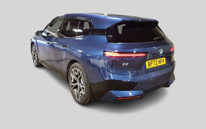 Used BMW iX 2023 for sale - 77936149: Photo 2