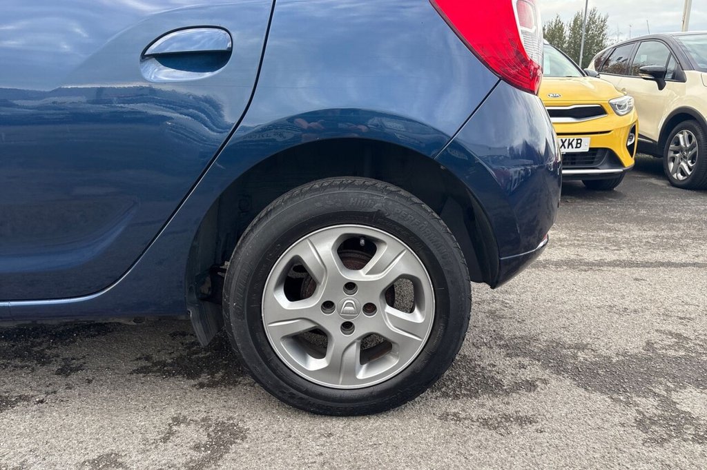 Used Dacia Sandero 2015 for sale - 76486969: Photo 14