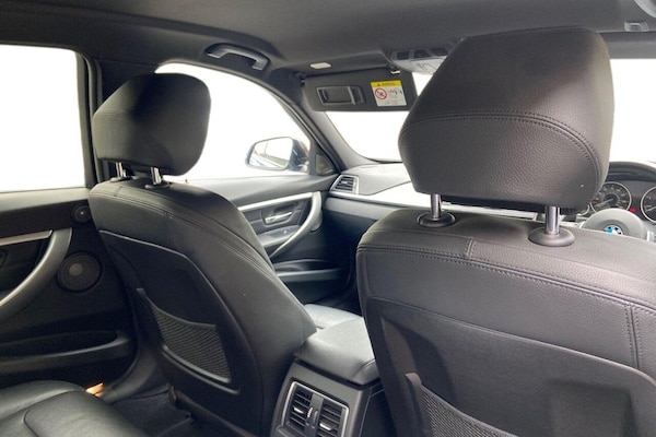 Used BMW 3 Series 2018 for sale - 76261377: Photo 10