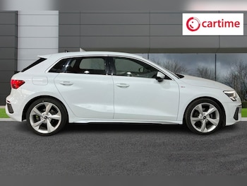 Used Audi A3 2022 for sale - 76019001: Photo 2