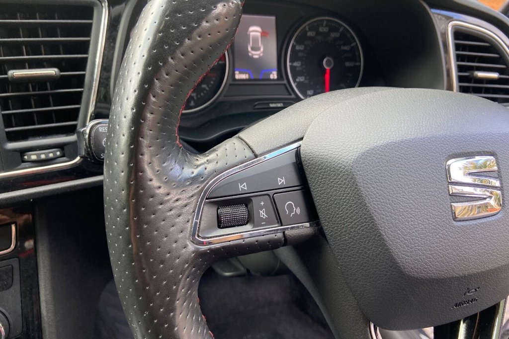 Used SEAT Leon 2020 for sale - 75875993: Photo 42